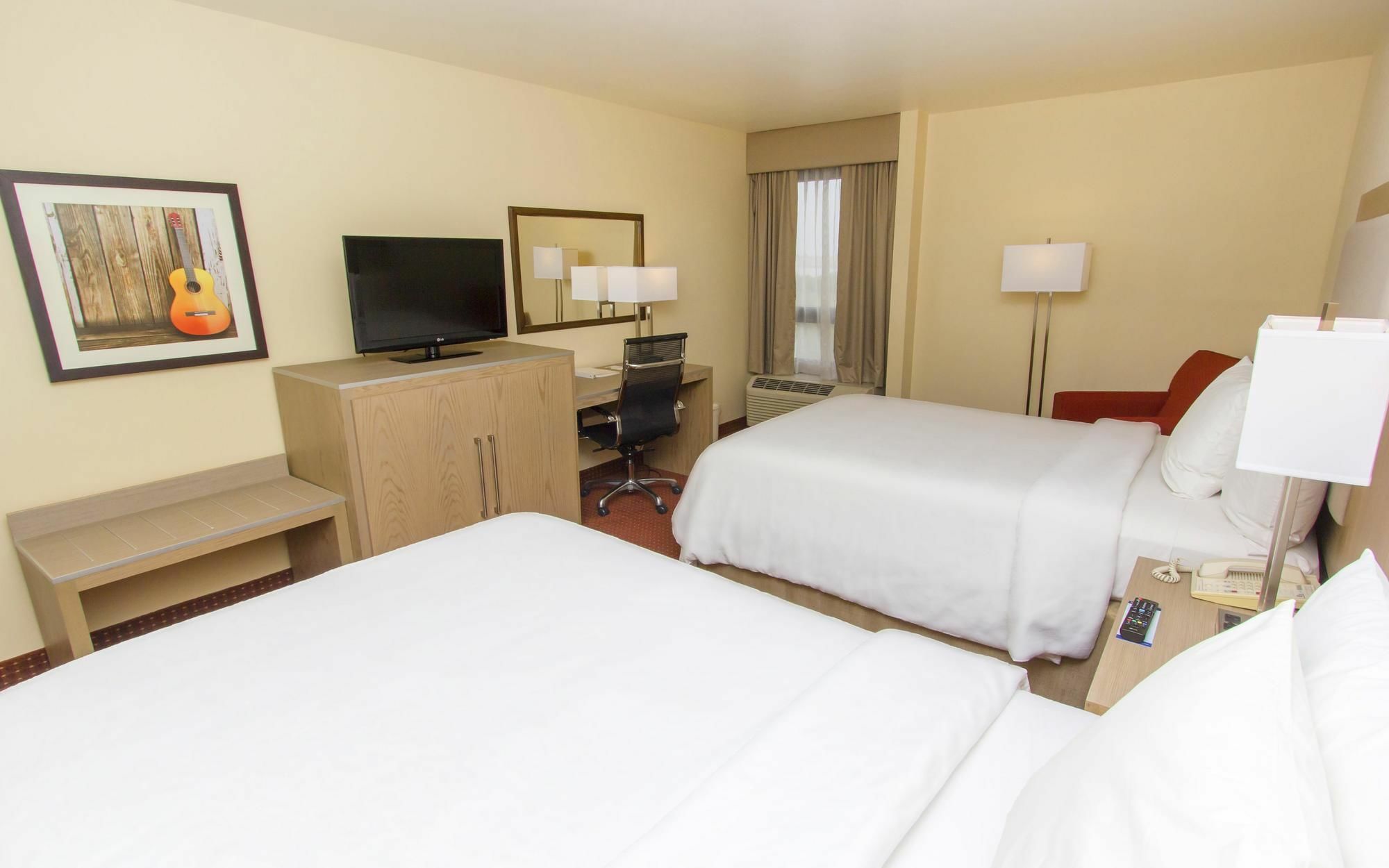 Hampton Inn Monterrey-Airport Apodaca Exteriér fotografie